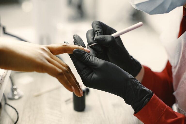 Hybridnägel vs. Gel-Nägel – Das sind die Unterschiede